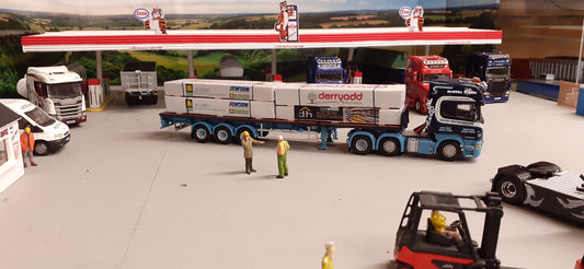 1:50 Scale Straps, Tarp Covered Timber Loads