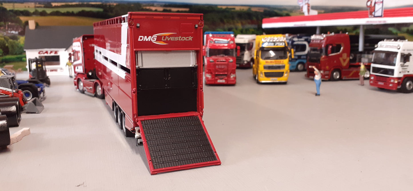 1:50 Scale Tekno D McGeough Live Stock Scania Streamline Topline